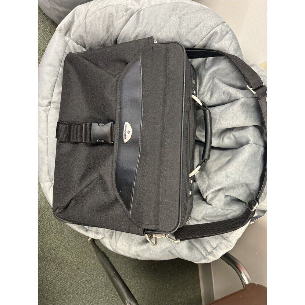 Samsonite Laptop Brief with many features-see description (MSRP:$230+)
